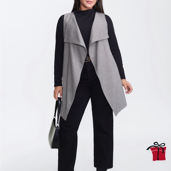 BloomChic Jackets & Blazers - BloomChic Gray Asymmetrical Open Front Vest